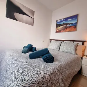 https://apartamento-el-jameo.in-canary-islands.com