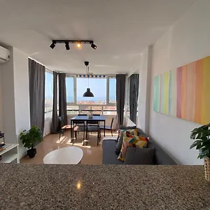 https://apartamento-con-impresionante-vista-piscina-y-parking.1costadelsol.com